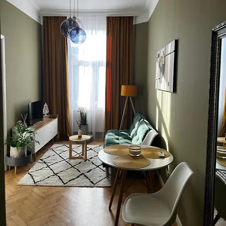 Victoriei Square By David Lejlighed *